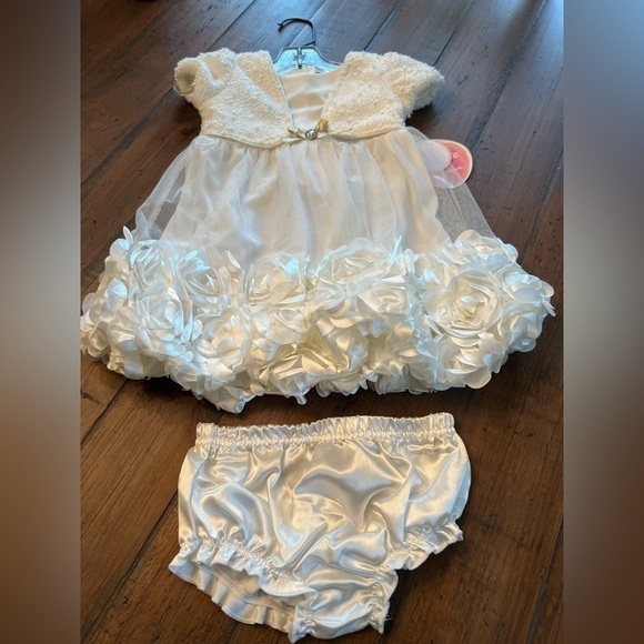Nannette Other - 🌟SALE🌟. Nannette baby formal 2 pc dress size 18M